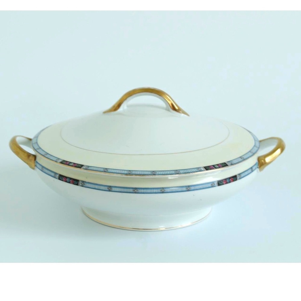 Vintage Japan Porcelain Covered Vegetable Tureen Gold Trim Blue Floral White